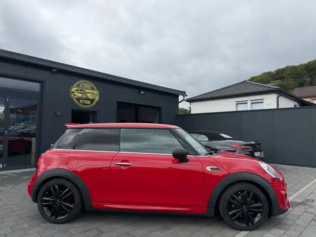 Mini Cooper view 8