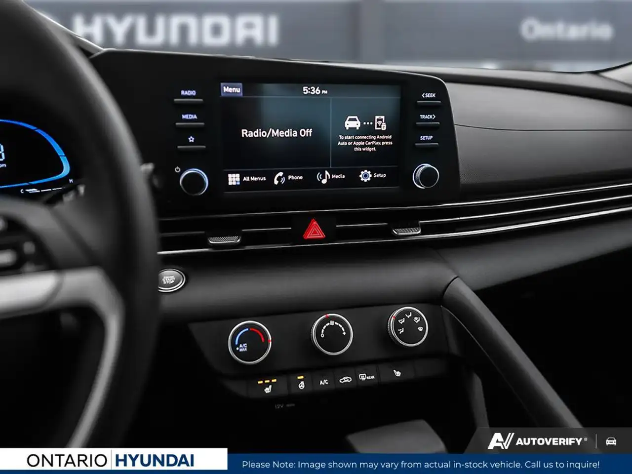 Hyundai ELANTRA снимка Hyundai ELANTRA