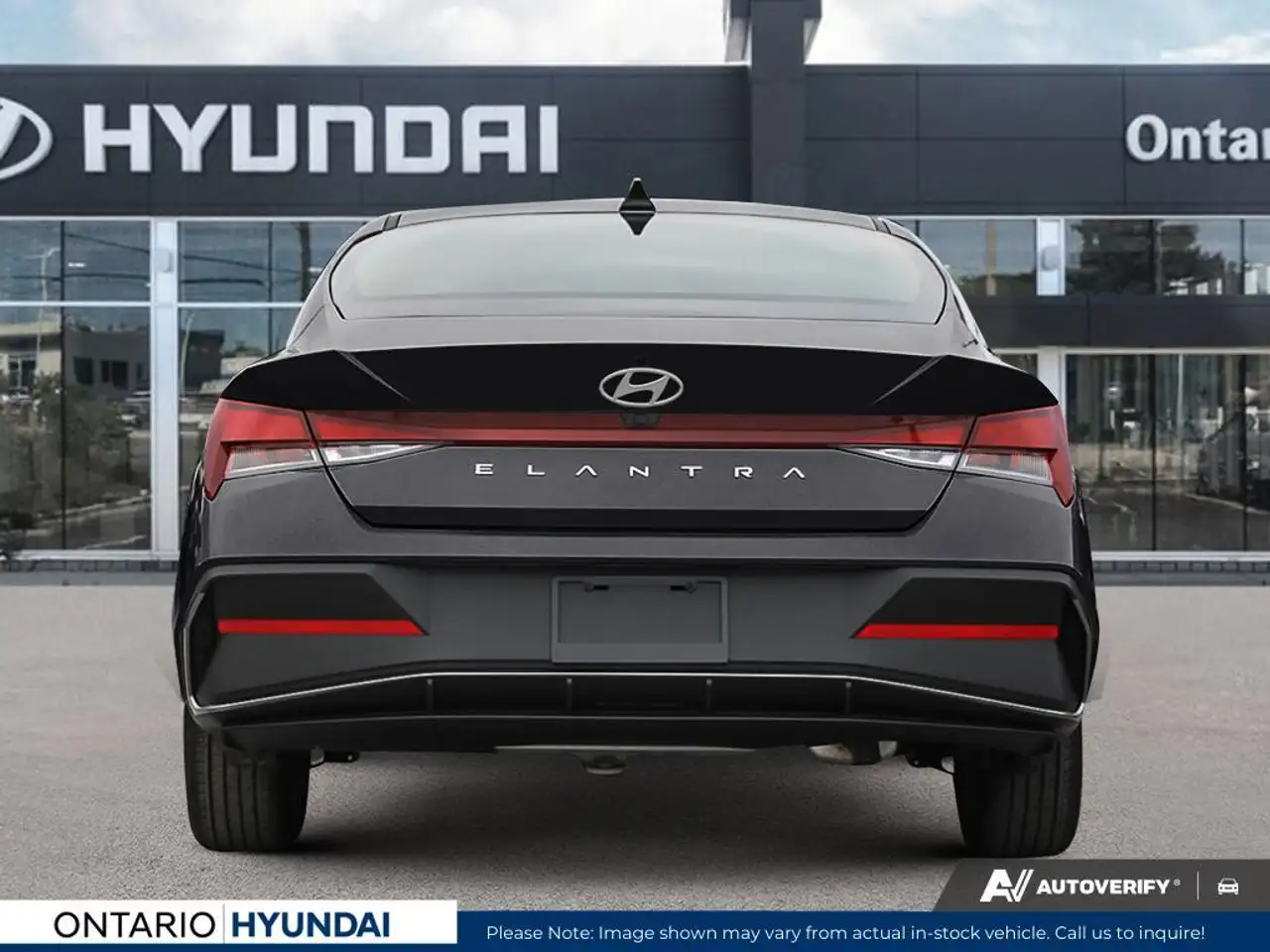 Hyundai ELANTRA снимка Hyundai ELANTRA