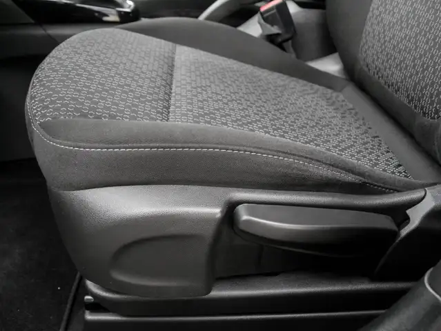 Opel Crossland view 14