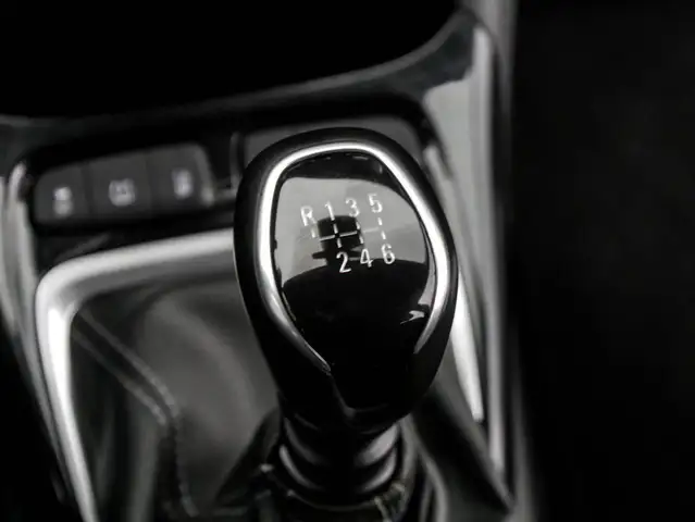 Opel Crossland view 10