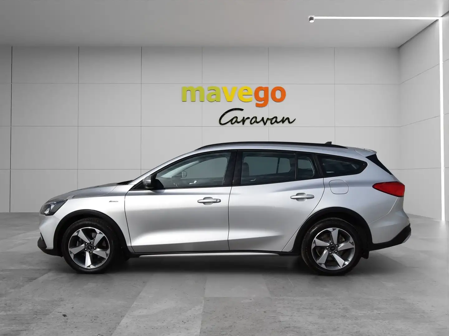 Ford Focus Turnier 1,5 EcoBlue Active Style *NAVI*KAMERA*AHK* Argent - 2