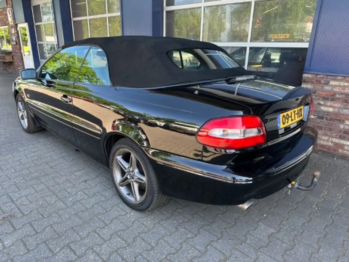 Volvo C70 2.4 T TREKHAAK. Negru - 2