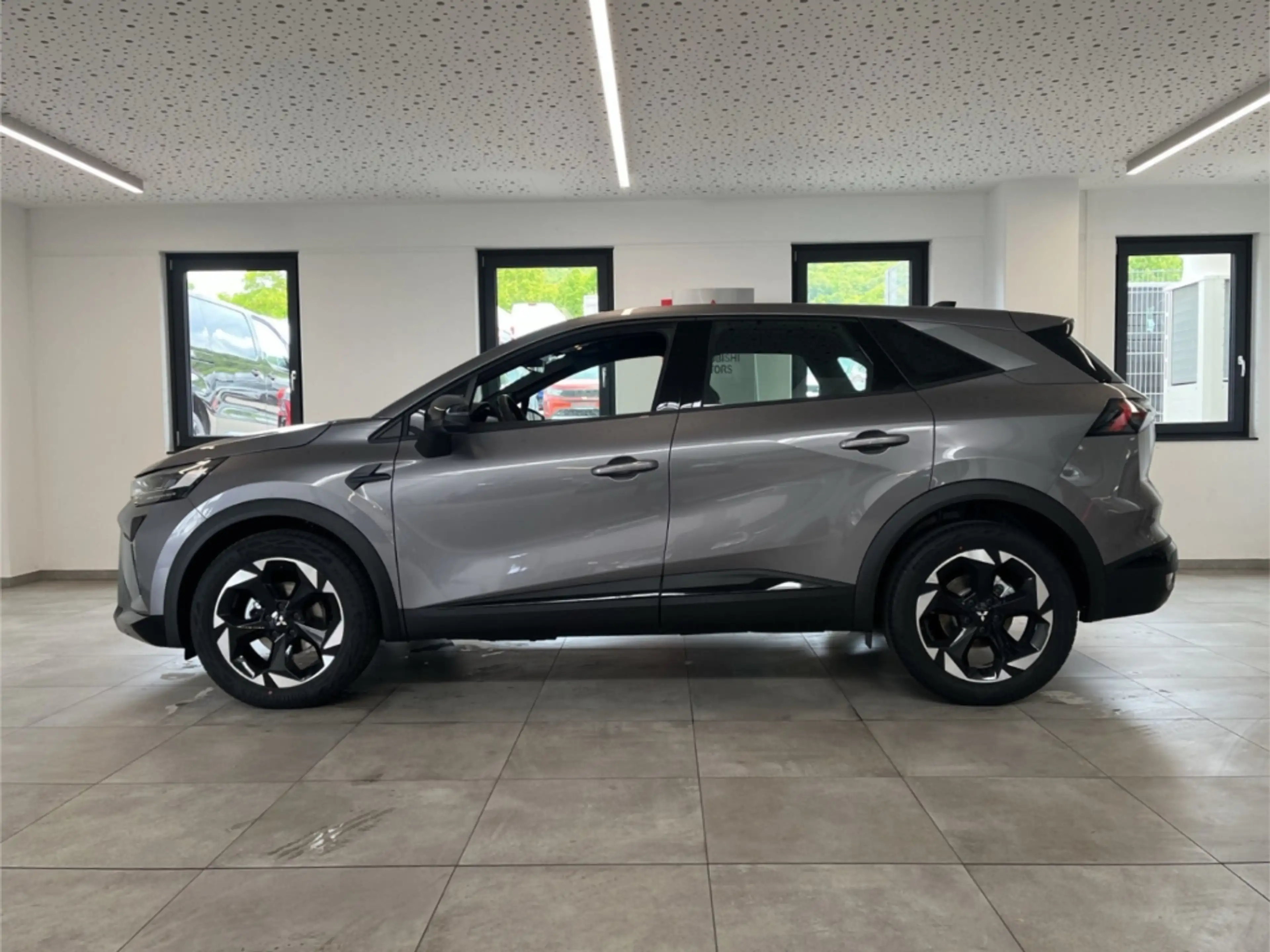 Mitsubishi Grandis 1.3 Diamant Plus LED SHZ PDC Kamera Tempomat — photo 2