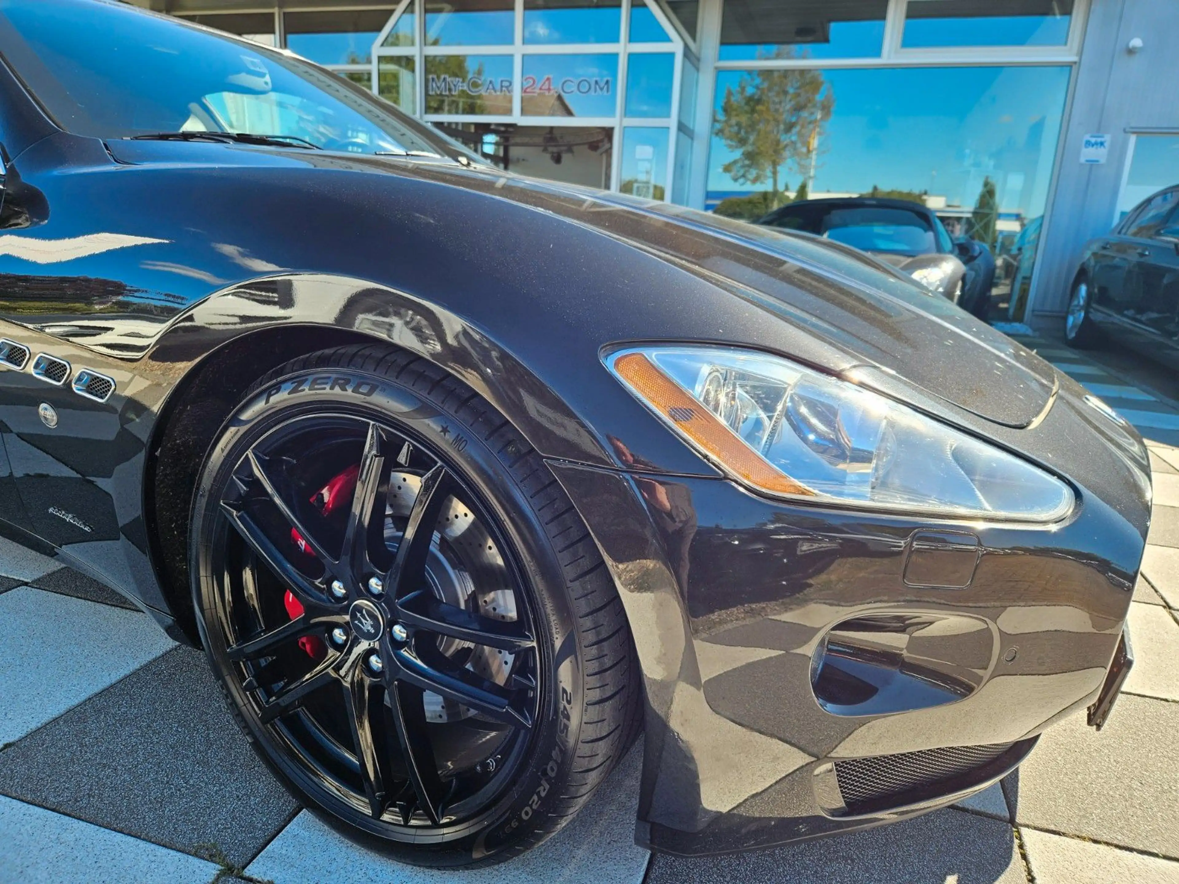 Maserati GranTurismo 4.7 V8 S Automatik — photo 9