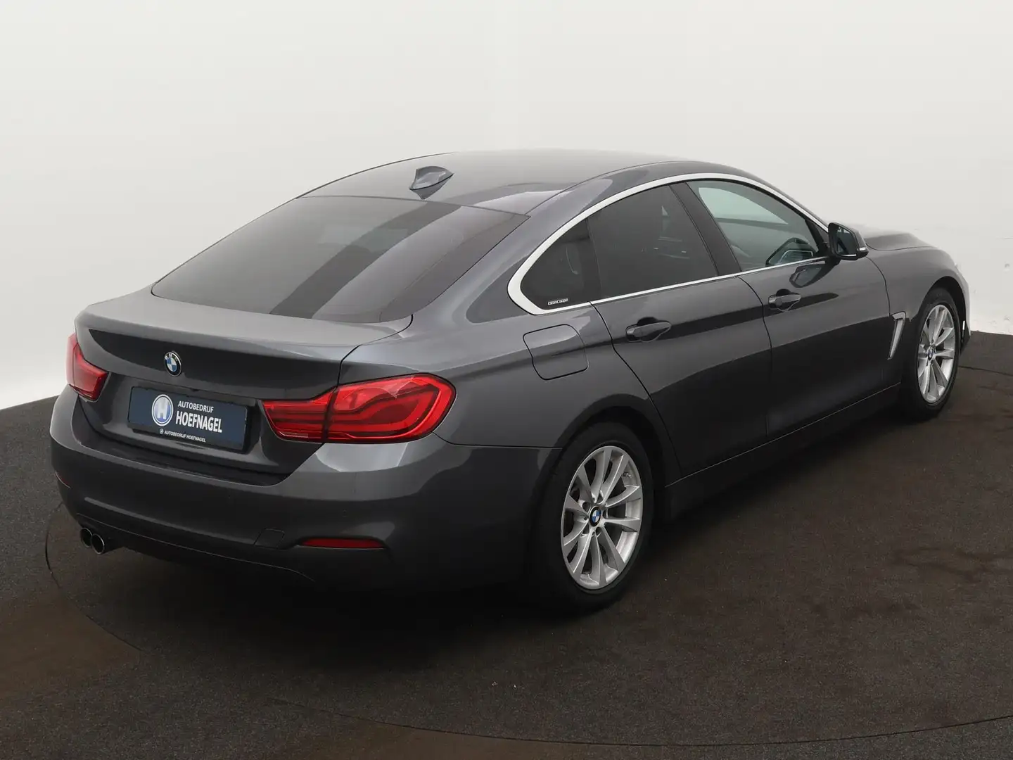 BMW 420 4-serie Gran Coupé 420i High Executive Automaat | Grijs - 2