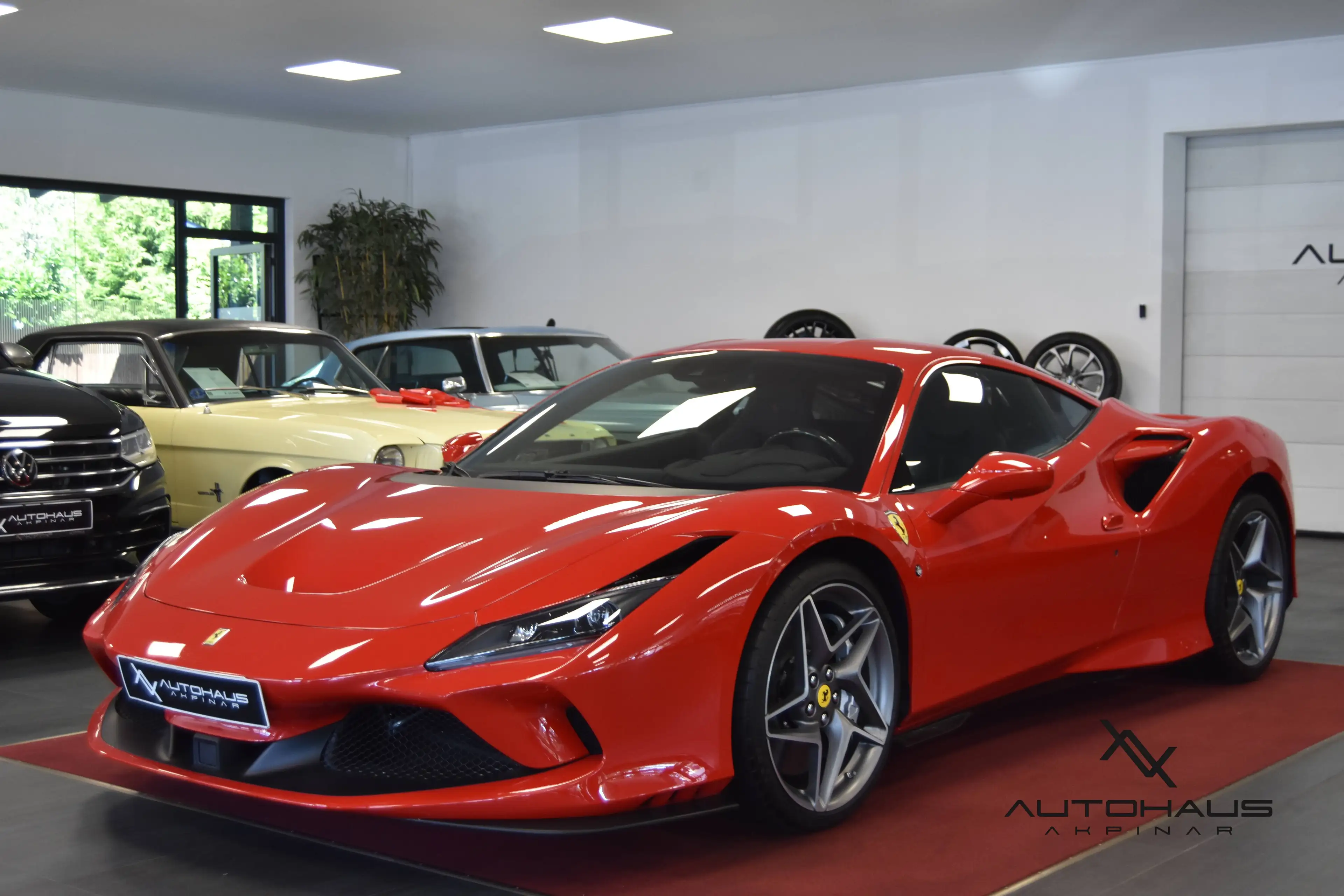 Ferrari F8 Tributo RACINGSEATS~LIFT~CARBON~PASSENGERDISPLAY~JBL~FOLIE — photo 3