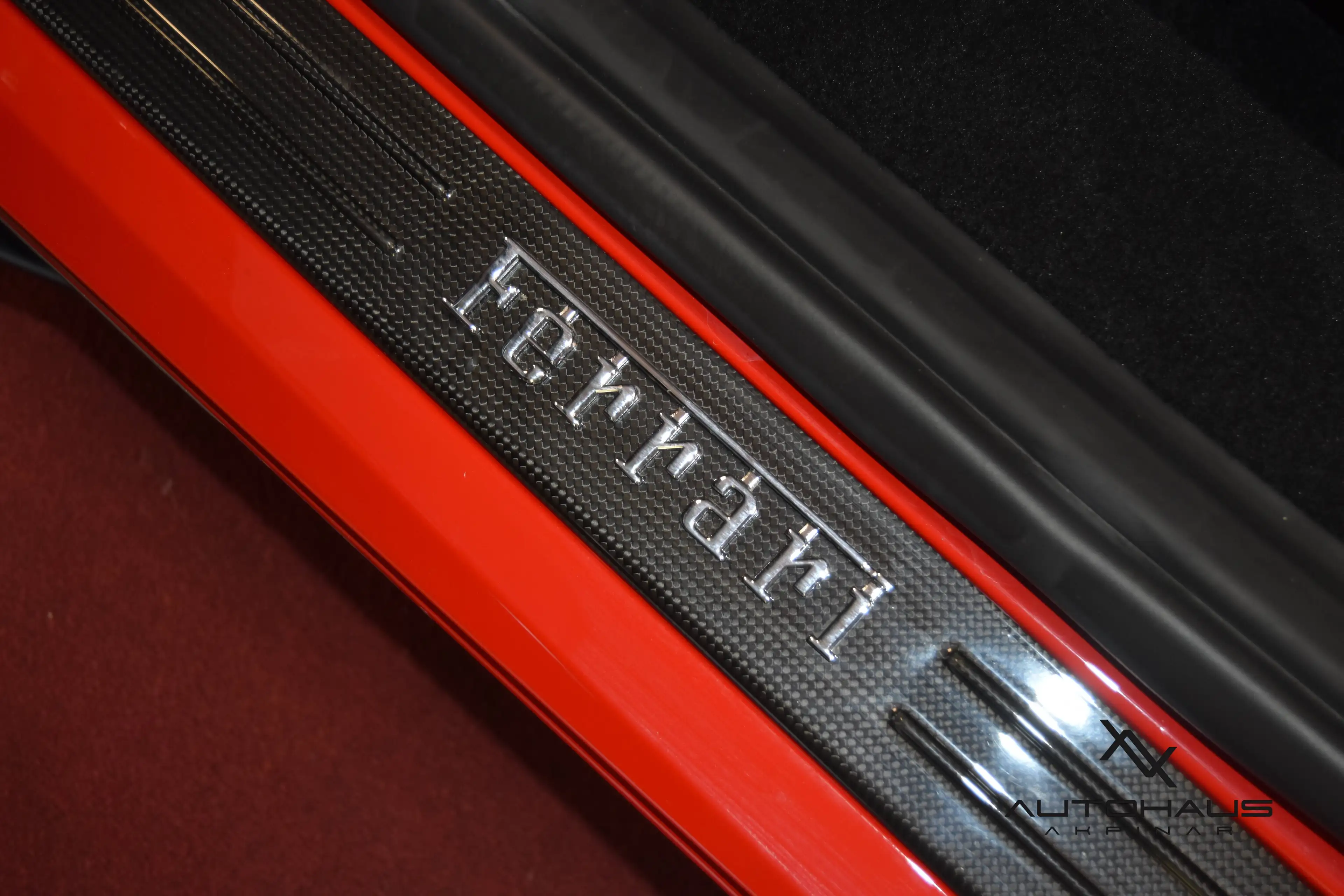 Ferrari F8 Tributo RACINGSEATS~LIFT~CARBON~PASSENGERDISPLAY~JBL~FOLIE — photo 12