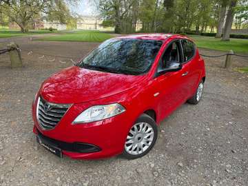 Ypsilon 1.2i ESSENCE 046MKM Airco GARANTIE 12MOIS