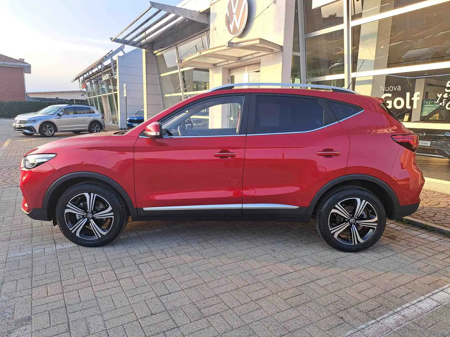 MG ZS ZS 2024 1.5 Classic Comfort Rouge - 2