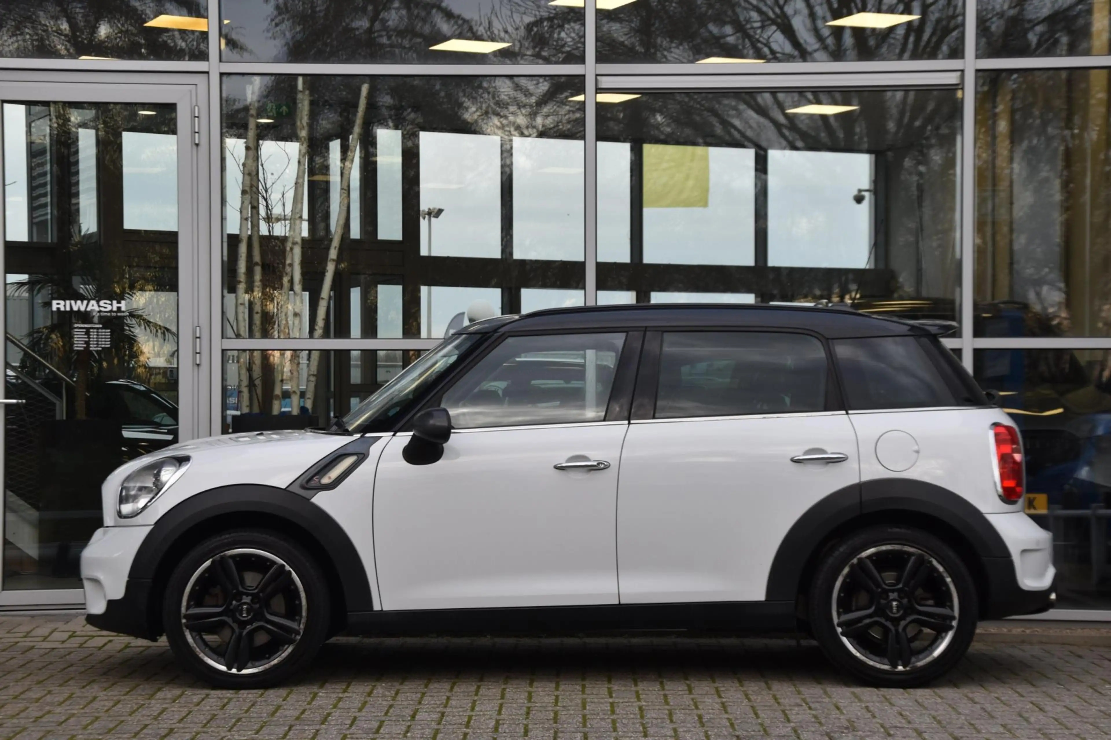 MINI Cooper S Countryman Mini 1.6 ALL4 Chili Airco Leder Pdc — photo 5