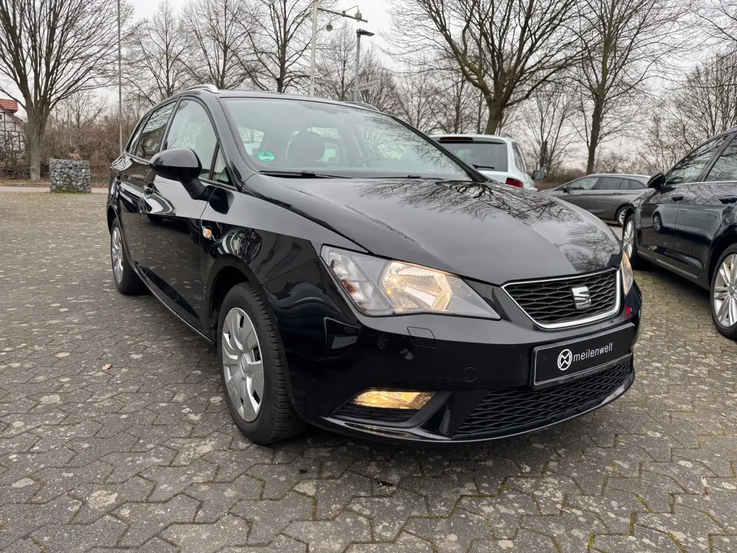 SEAT Ibiza ST Style 1.4 TDI DSG AHK SHZ inkl. Dachbox Noir - 1
