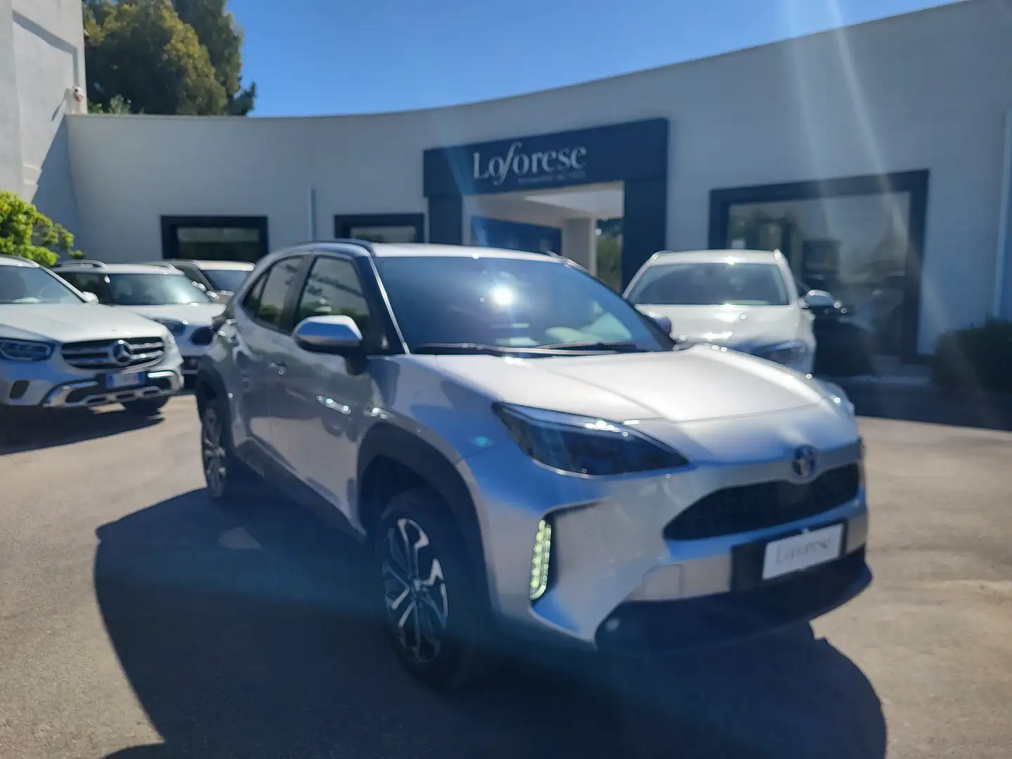 Toyota Yaris Cross 1.5h Active Eco fwd 116cv e-cvt Argento - 2