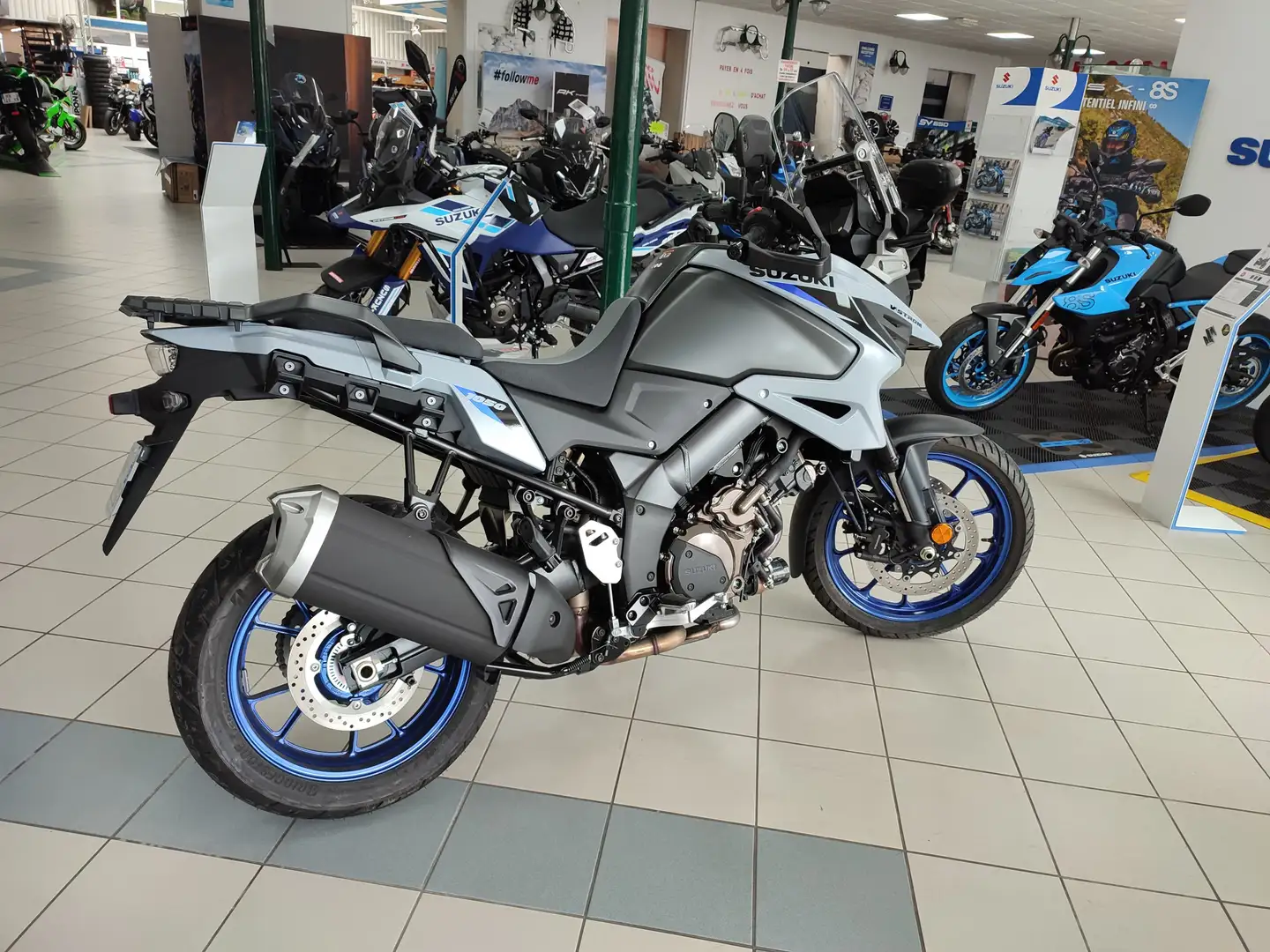 Suzuki V-Strom 1050SE - 1