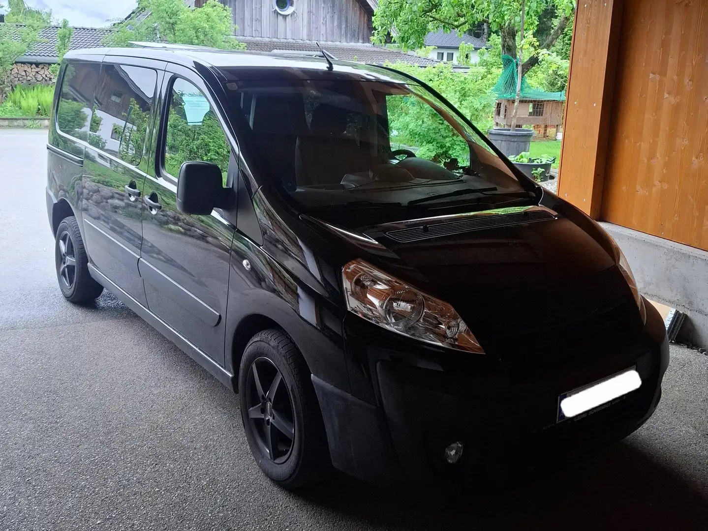 Peugeot Expert Expert Kasten DK L1H1 2,0 HDi 130 FAP Schwarz - 1