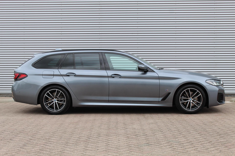 BMW 520 5-serie Touring 520i M-sport/wegkl trekhaak/laser — photo 5
