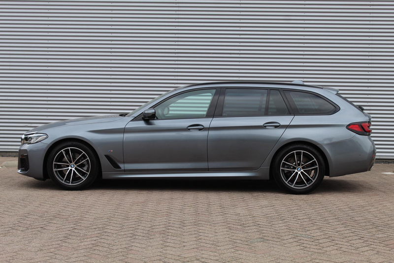 BMW 520 5-serie Touring 520i M-sport/wegkl trekhaak/laser — photo 4