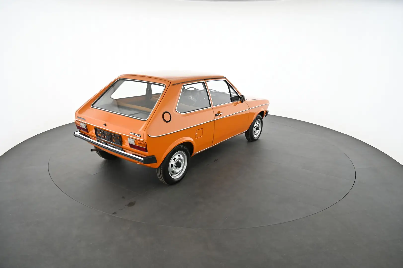 Volkswagen Polo Typ 86 LS Pickerl NEU Orange - 2