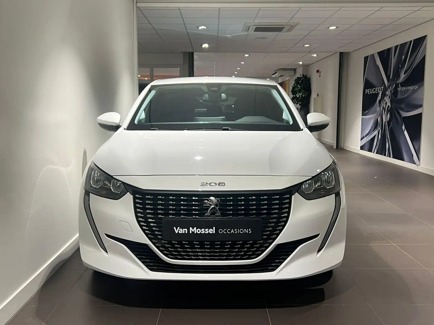 Peugeot 208 1.2 PureTech Allure Apple Carplay / Android Auto | Wit - 2