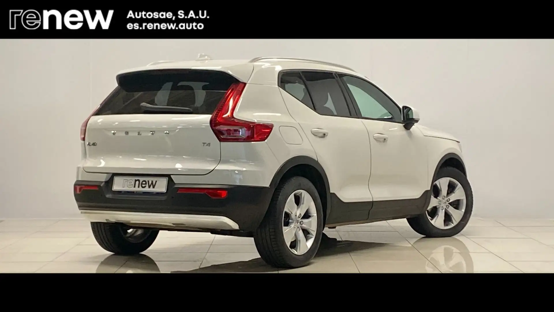 Volvo XC40 T3 Momentum - 2