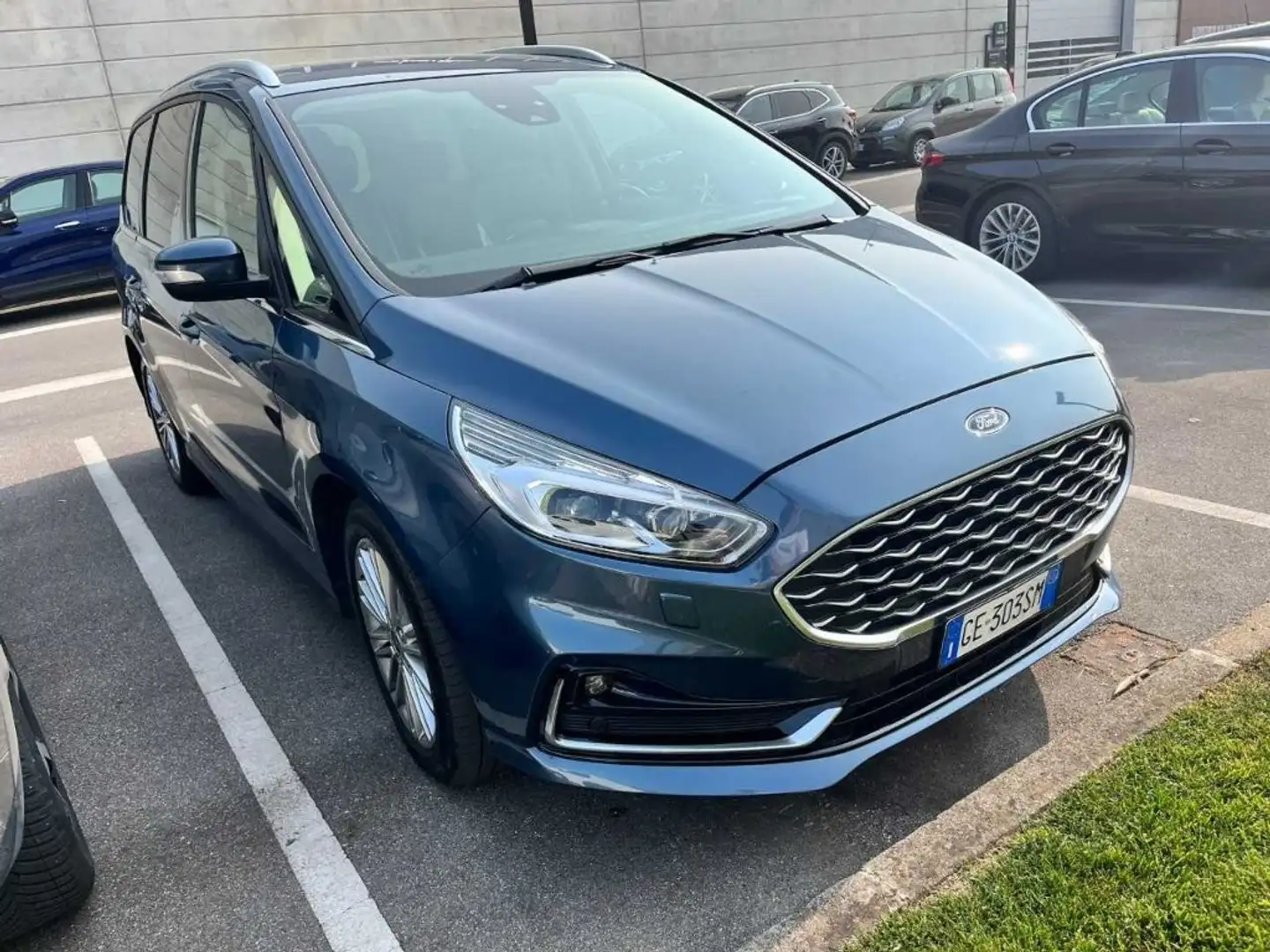 Ford Galaxy 2.0 EcoBlue 190cv aut.8 AWD E6 7Posti Vignale Line Bleu - 2