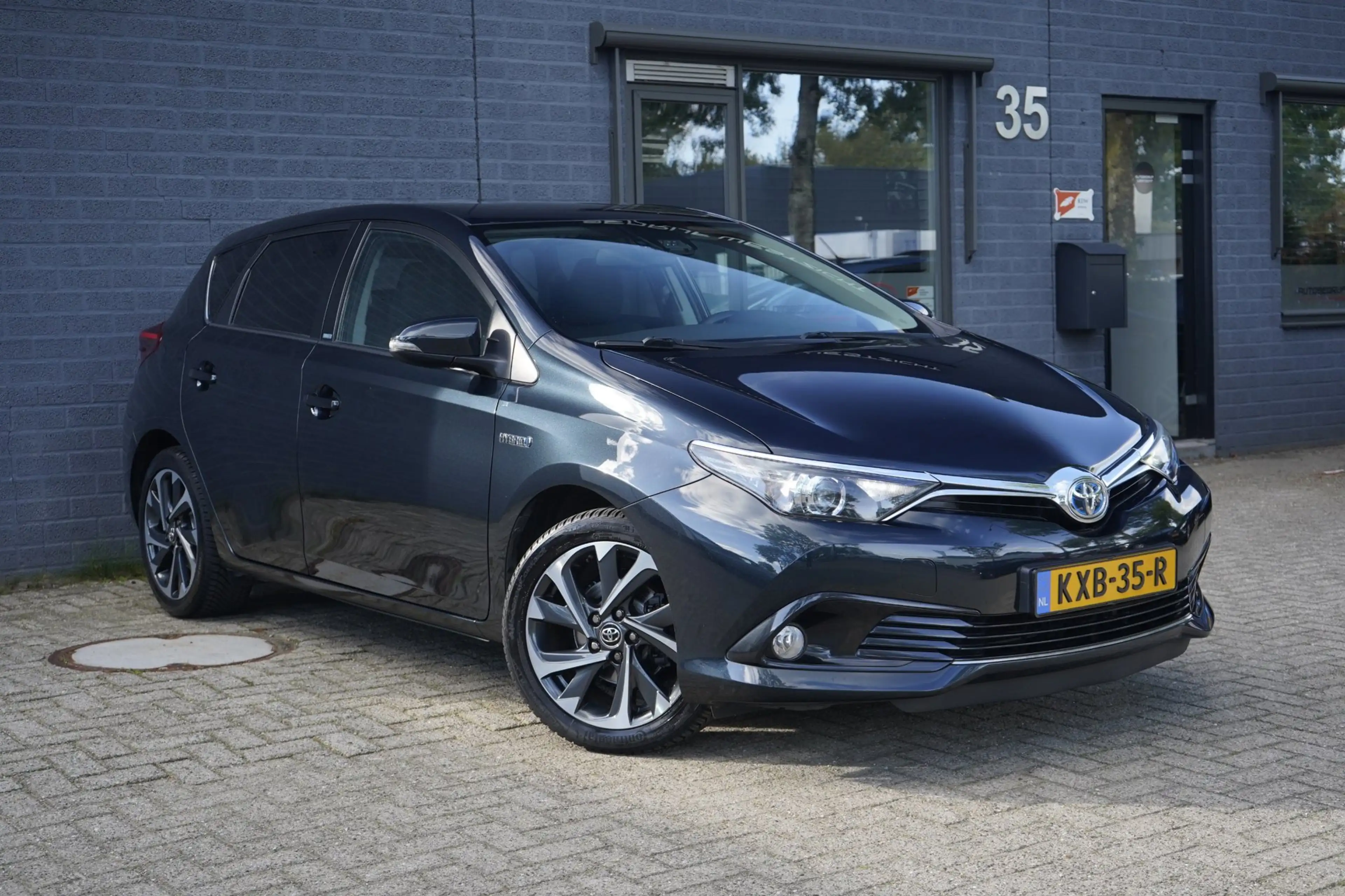 Toyota Auris 1.8 Hybrid Edition-S, Camera, Navigatie, Stoelv — photo 2