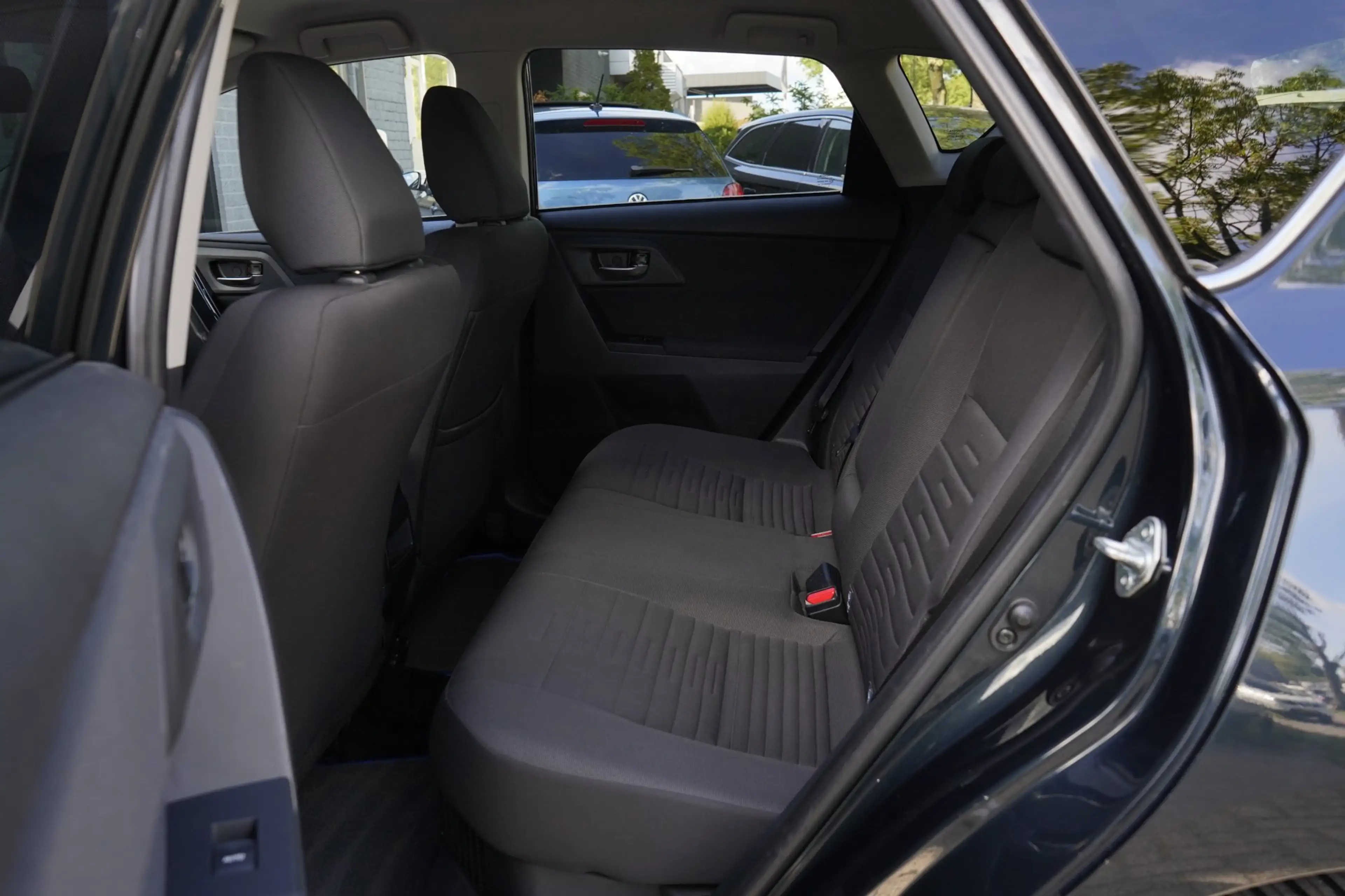 Toyota Auris 1.8 Hybrid Edition-S, Camera, Navigatie, Stoelv — photo 17