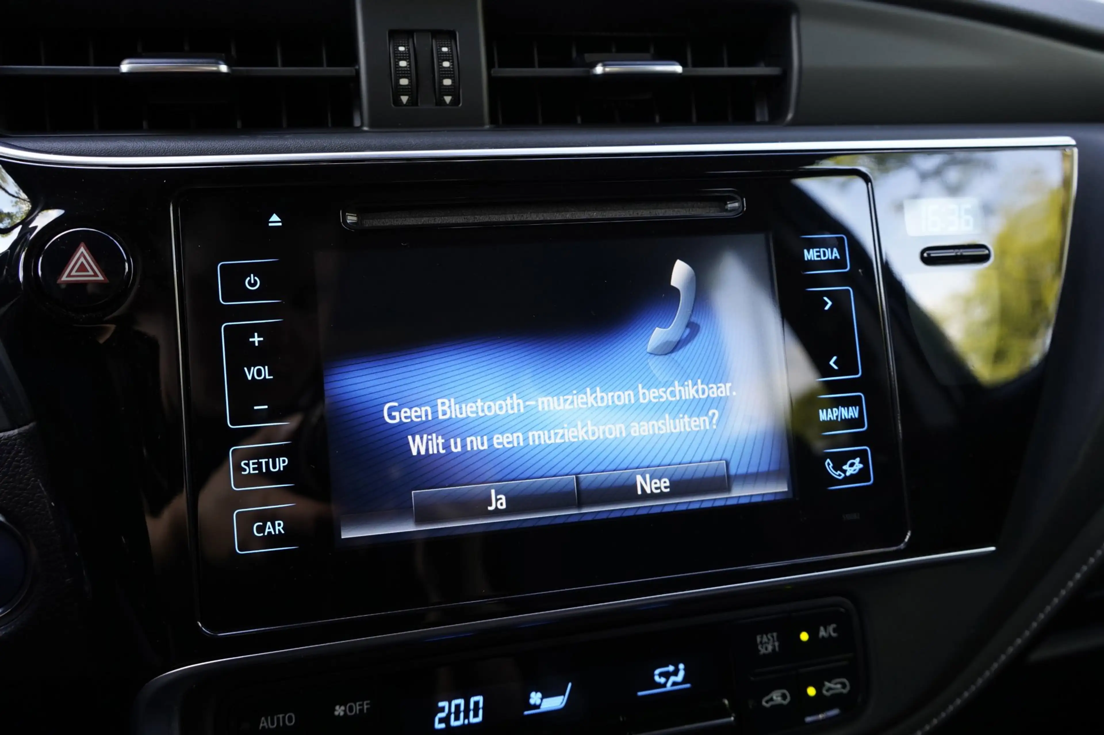 Toyota Auris 1.8 Hybrid Edition-S, Camera, Navigatie, Stoelv — photo 9