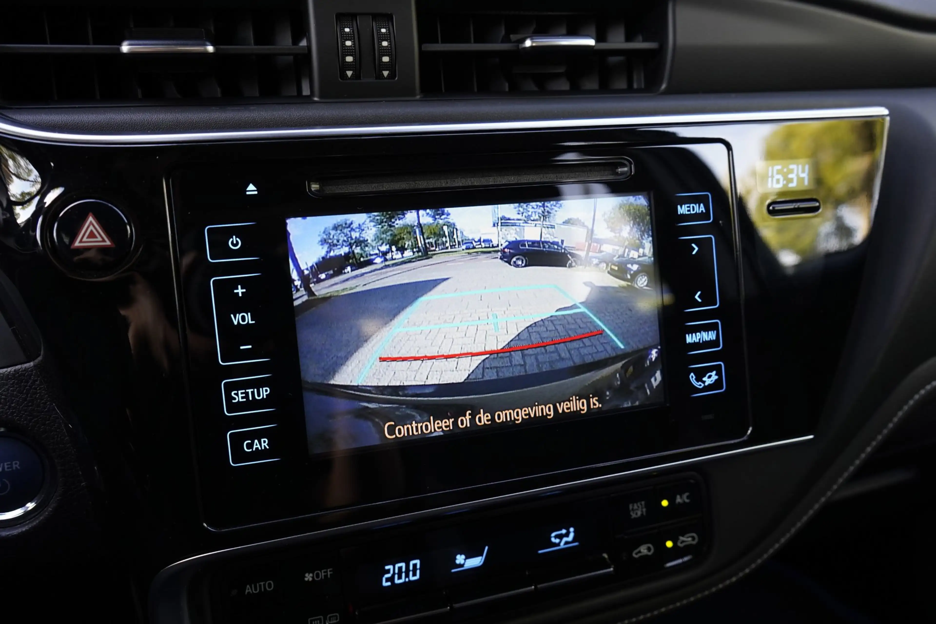 Toyota Auris 1.8 Hybrid Edition-S, Camera, Navigatie, Stoelv — photo 8