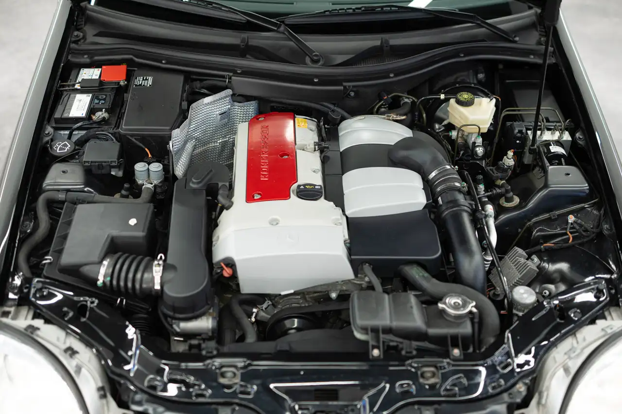 Mercedes-Benz SLK 200 k 163cv Evo | ASI | Tagliandi Mercedes-Benz | Interni Legno Eucalipto-Pelle Blu galassia |, foto 12