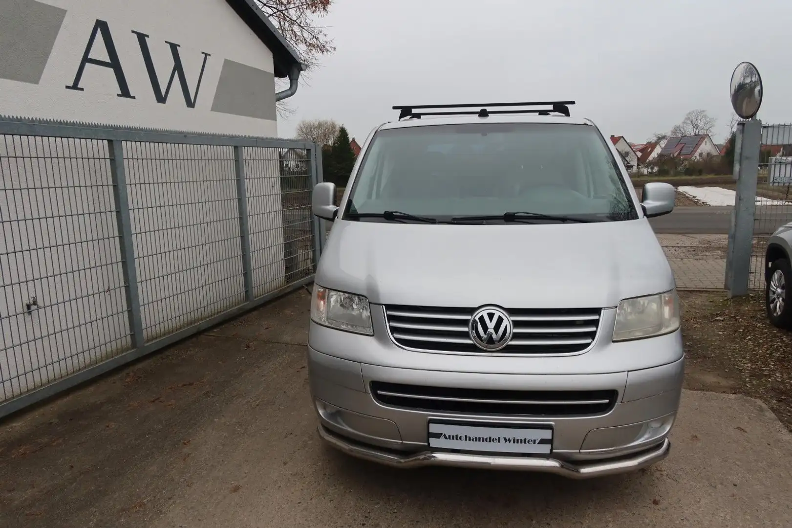 Volkswagen T5 Caravelle |AUTOMATIK|S.HEIZUNG|NAVI Silber - 2