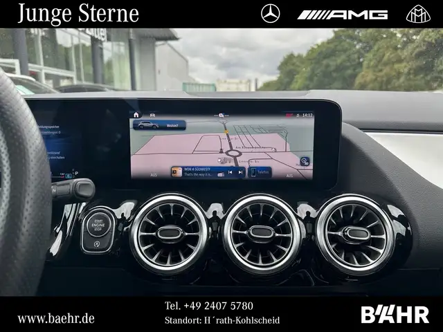 Mercedes-Benz Gla Class view 12
