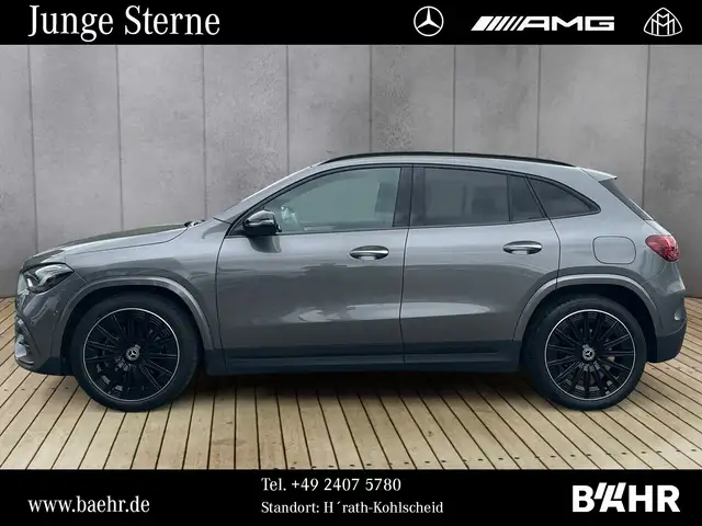 Mercedes-Benz Gla Class view 2