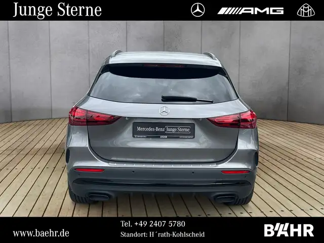 Mercedes-Benz Gla Class view 8