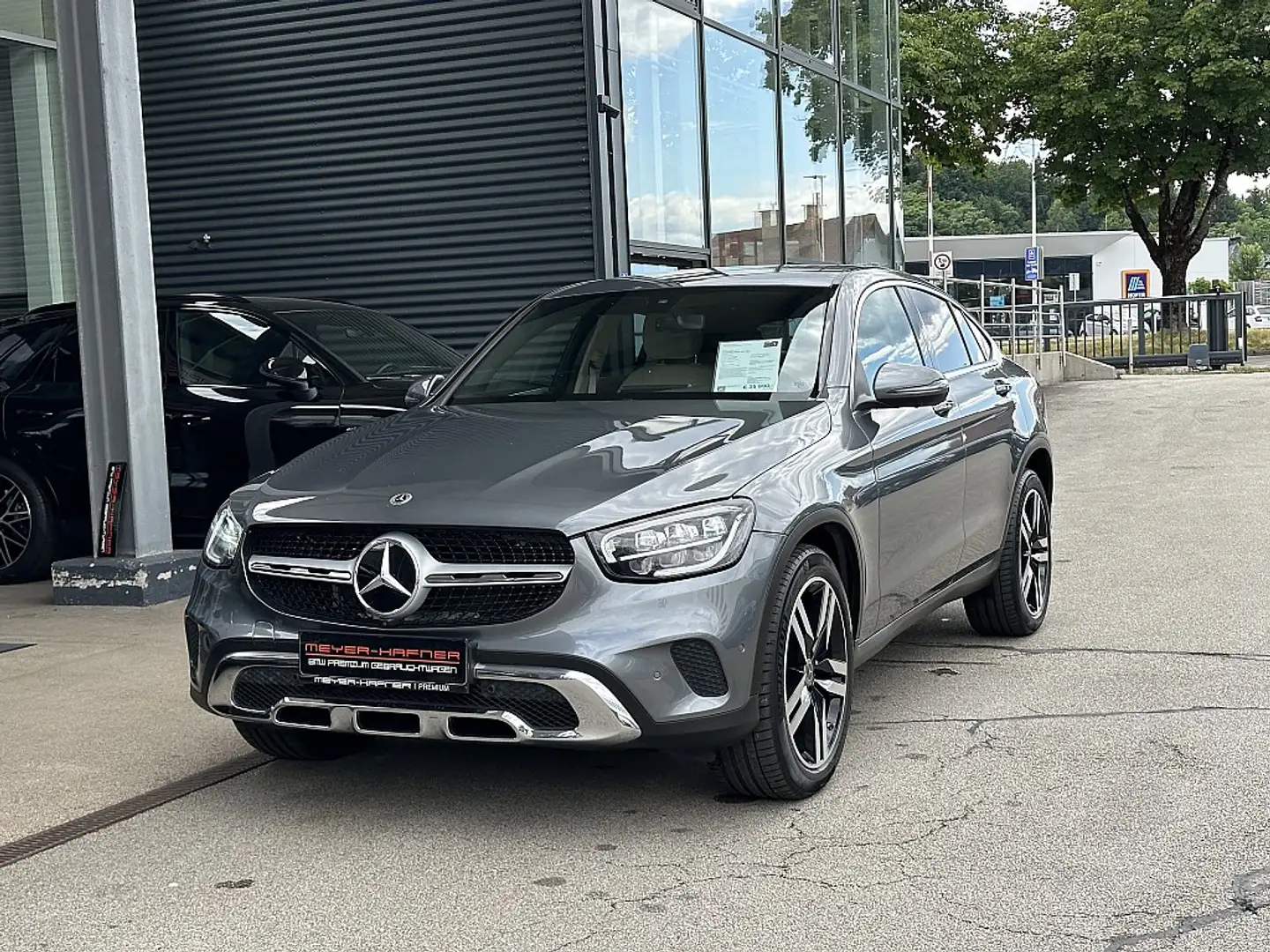 Mercedes-Benz GLC 200 d Coupé 4MATIC Grau - 2