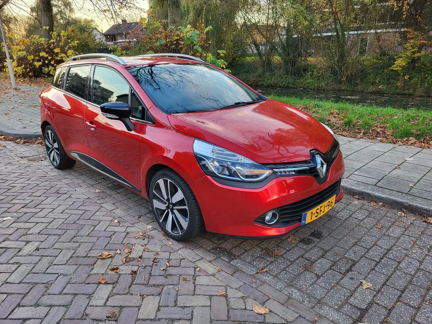 Renault Clio Clio 0.9 TCe Dynamique Red - 1
