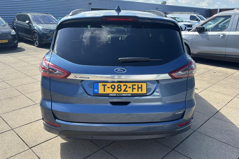 Ford S-Max 2.5i HEV 5P | Camera — photo 7