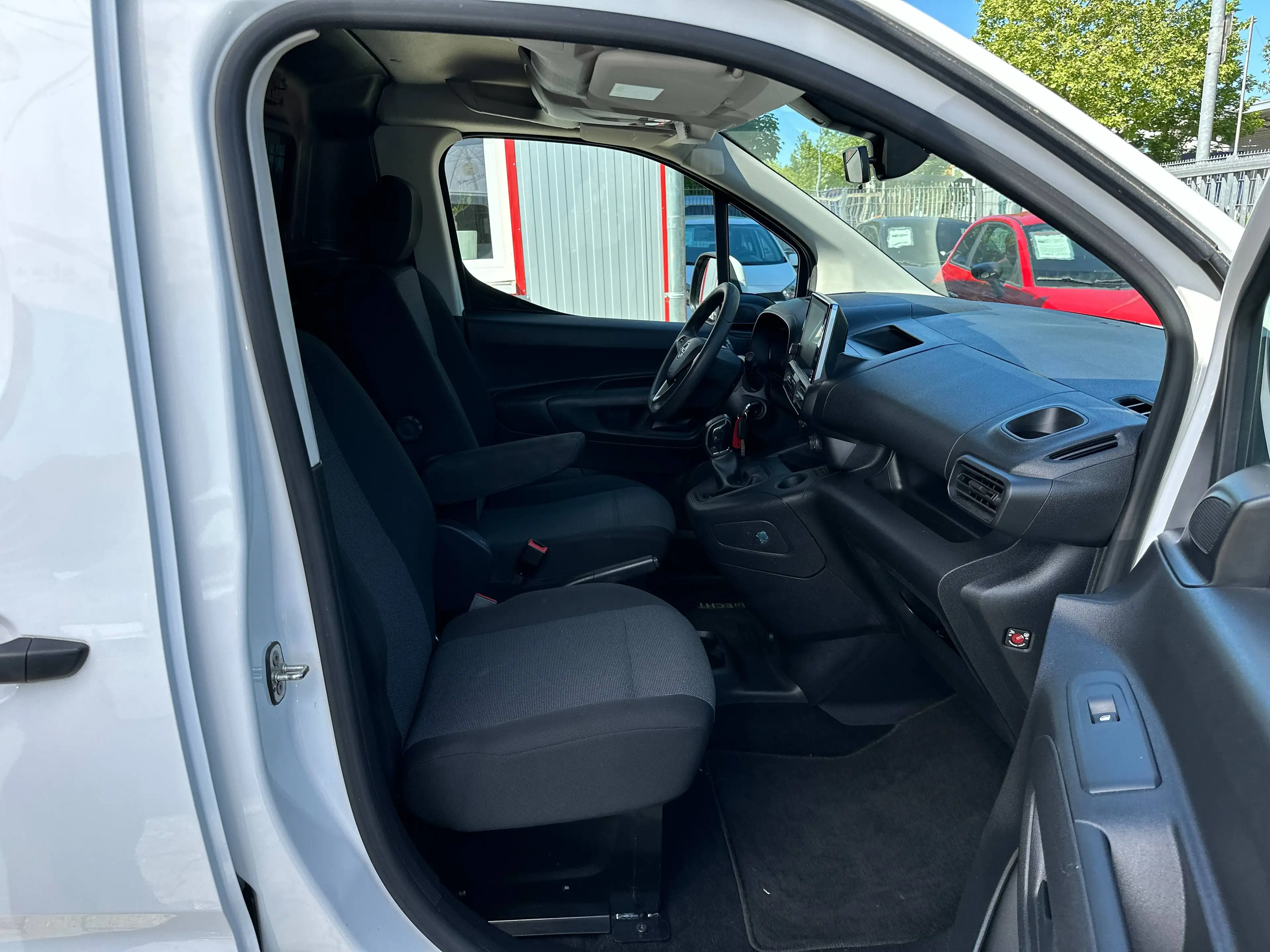 Opel Combo Mod.2022*2xSchiebetür*TüV Neu*Klima*Park*+WR — photo 15