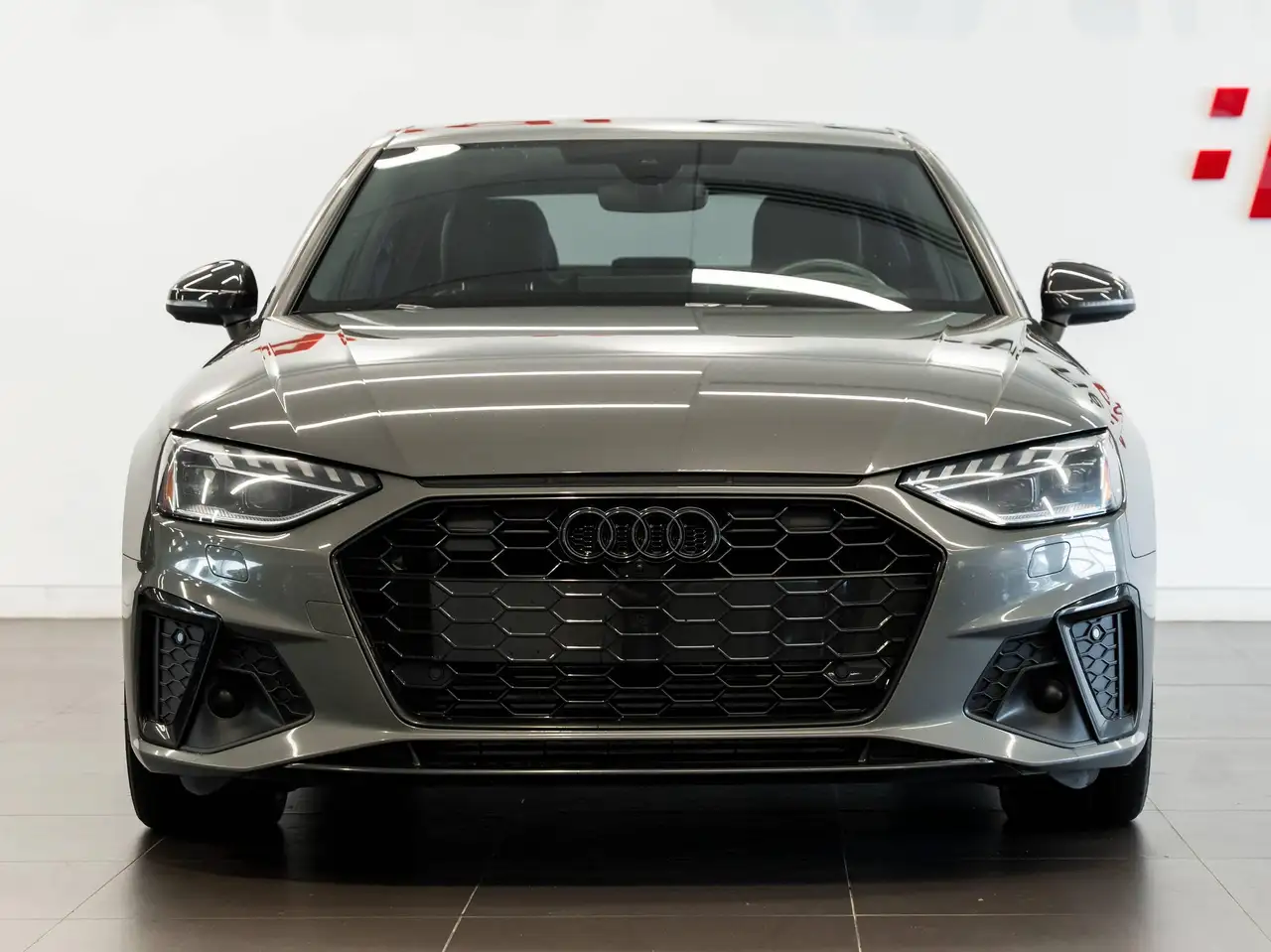 Audi A4 photo Audi A4