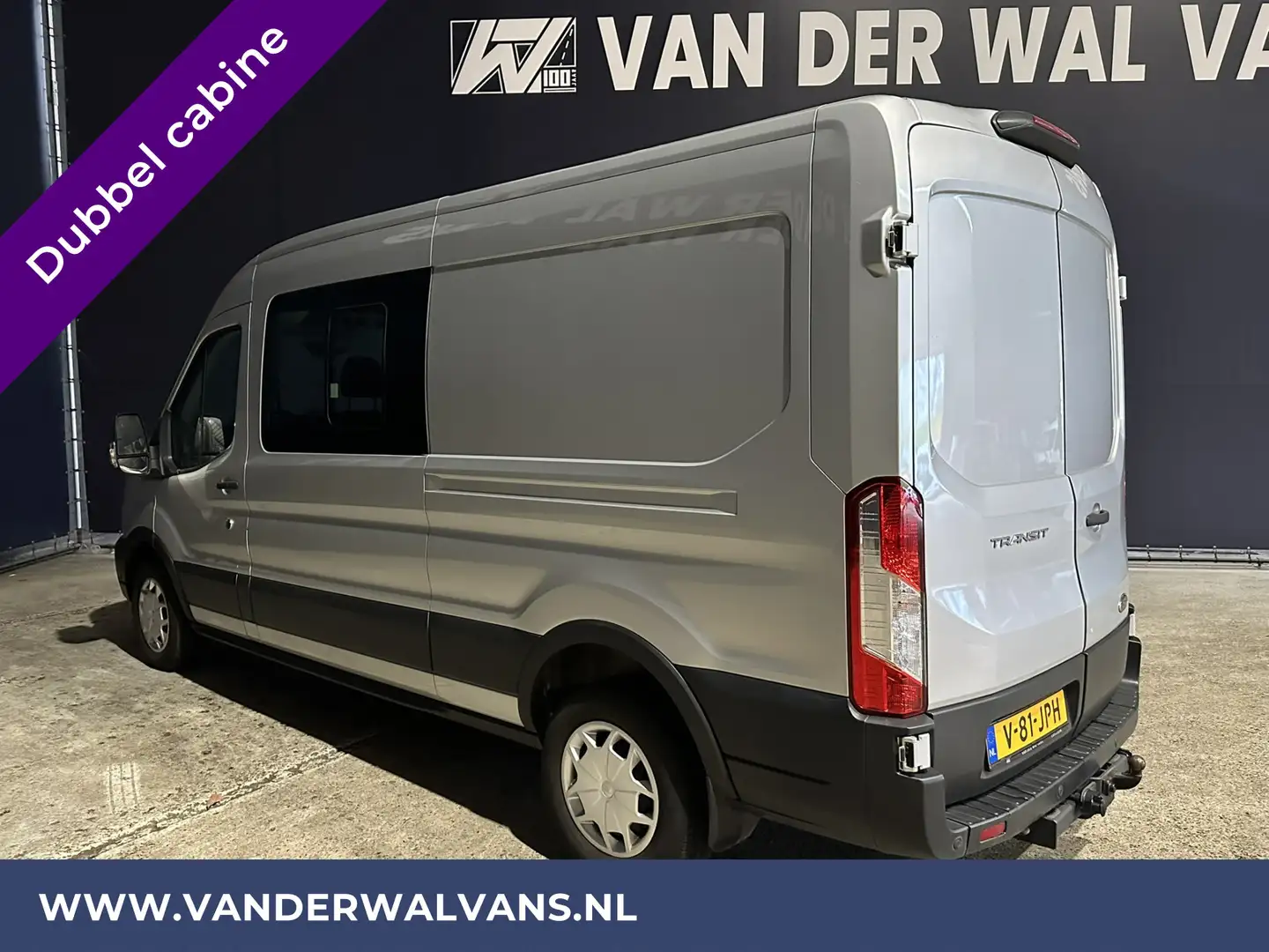 Ford Transit 2.0 TDCI 130pk L3H2 Dubbele cabine Euro6 Airco | 5 Zilver - 2