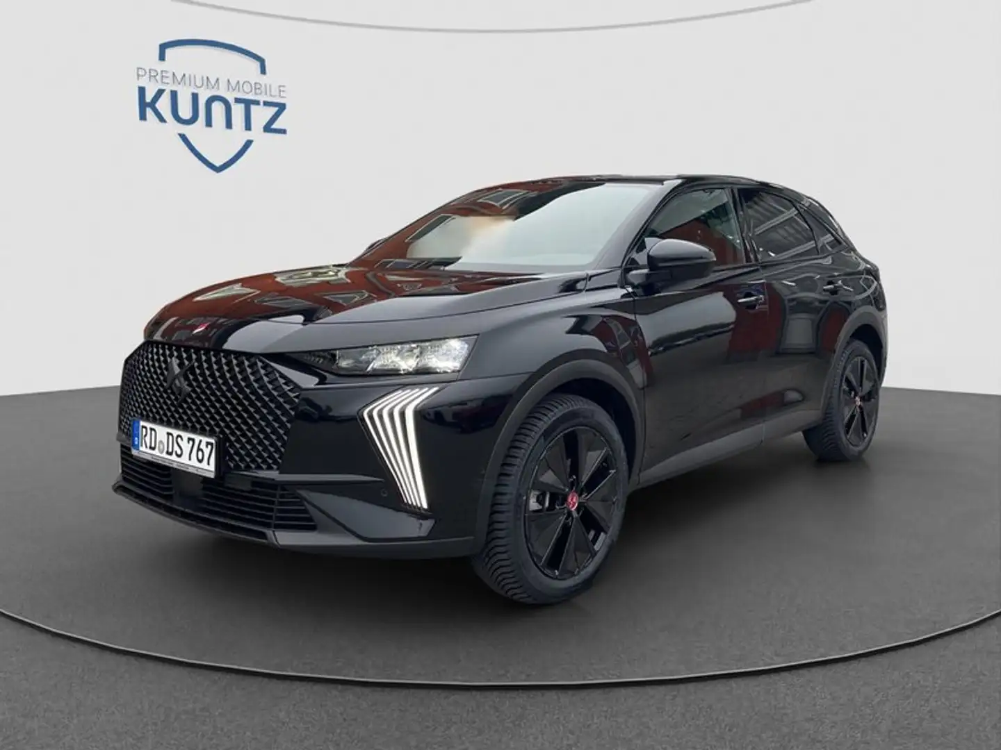 DS Automobiles DS 7 Performance Line Schwarz - 1