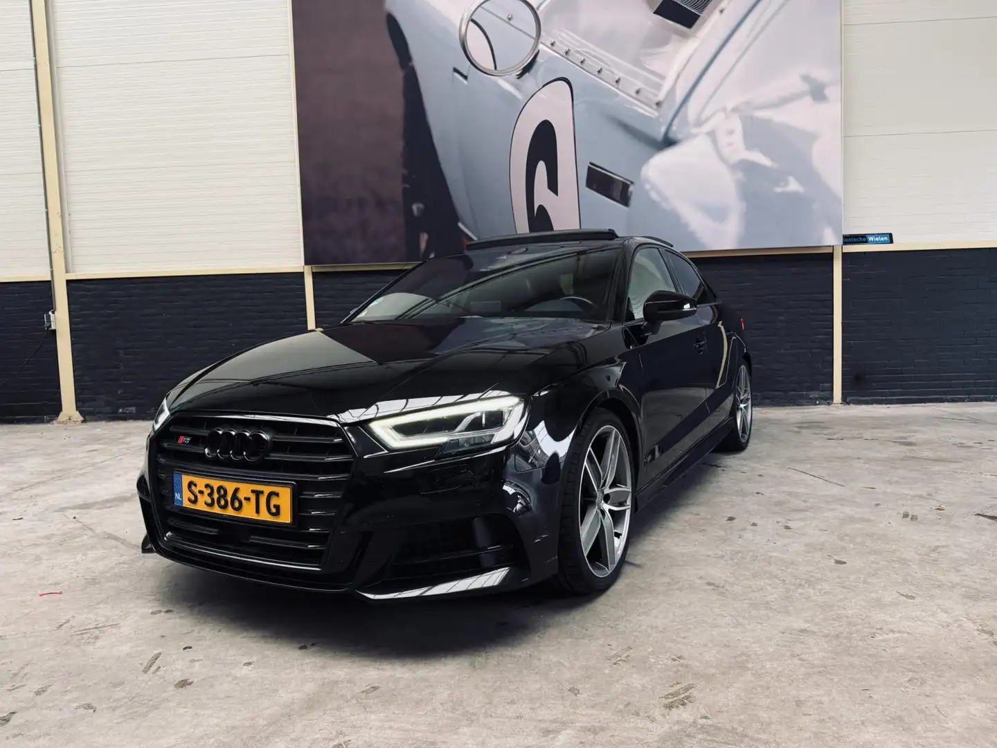 Audi S3 Limousine 2.0 TFSI quattro| Panodak|Black Pack|B&O Noir - 1