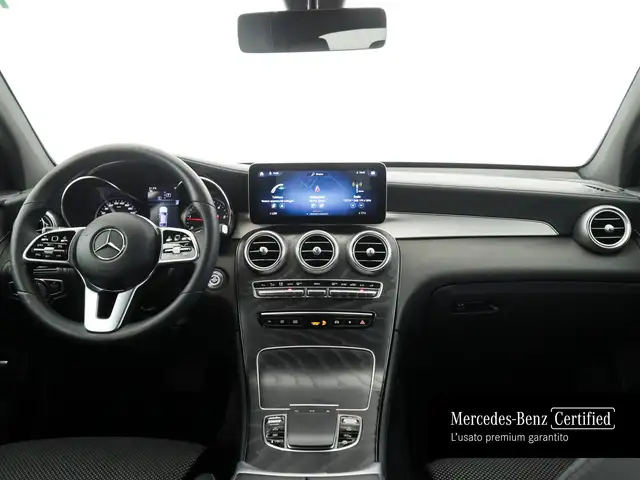 Mercedes-Benz GLC view 9