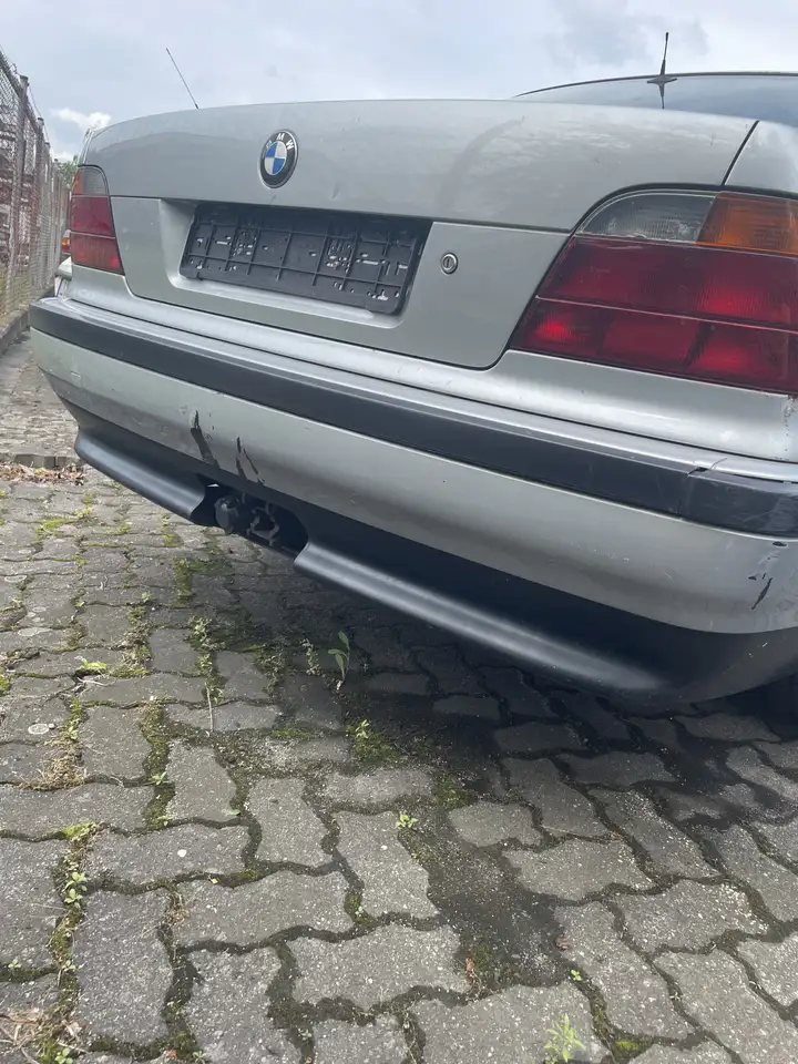 BMW 728iL, foto 5