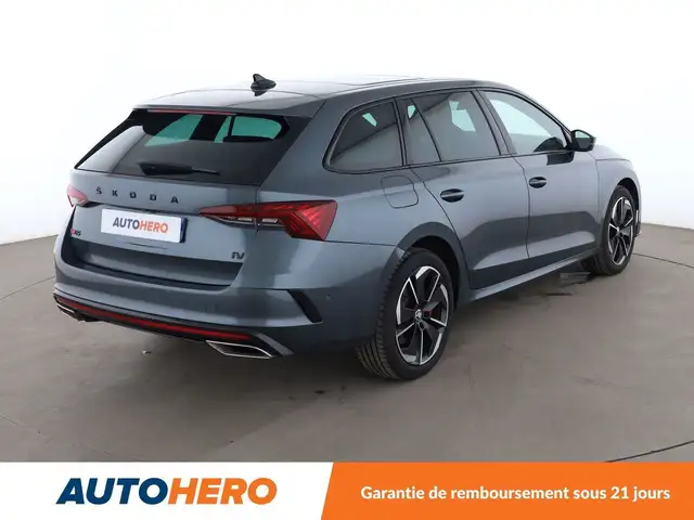 Skoda Octavia view 6