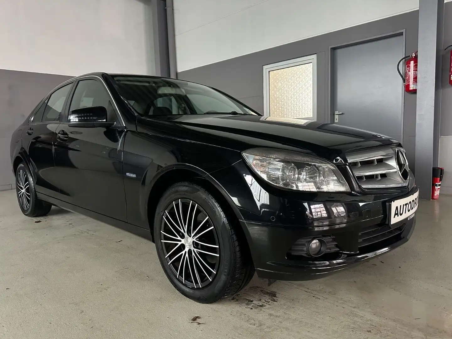 Mercedes-Benz C 220 CDI BlueEfficiency/MwSt/TÜV Neu Schwarz - 1