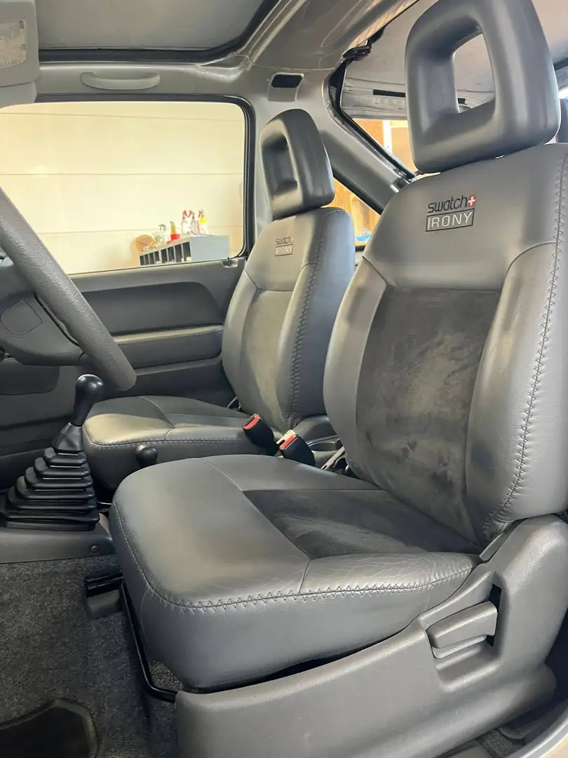 Suzuki Jimny Jimny 1.3 Swatch Irony Beige - 2