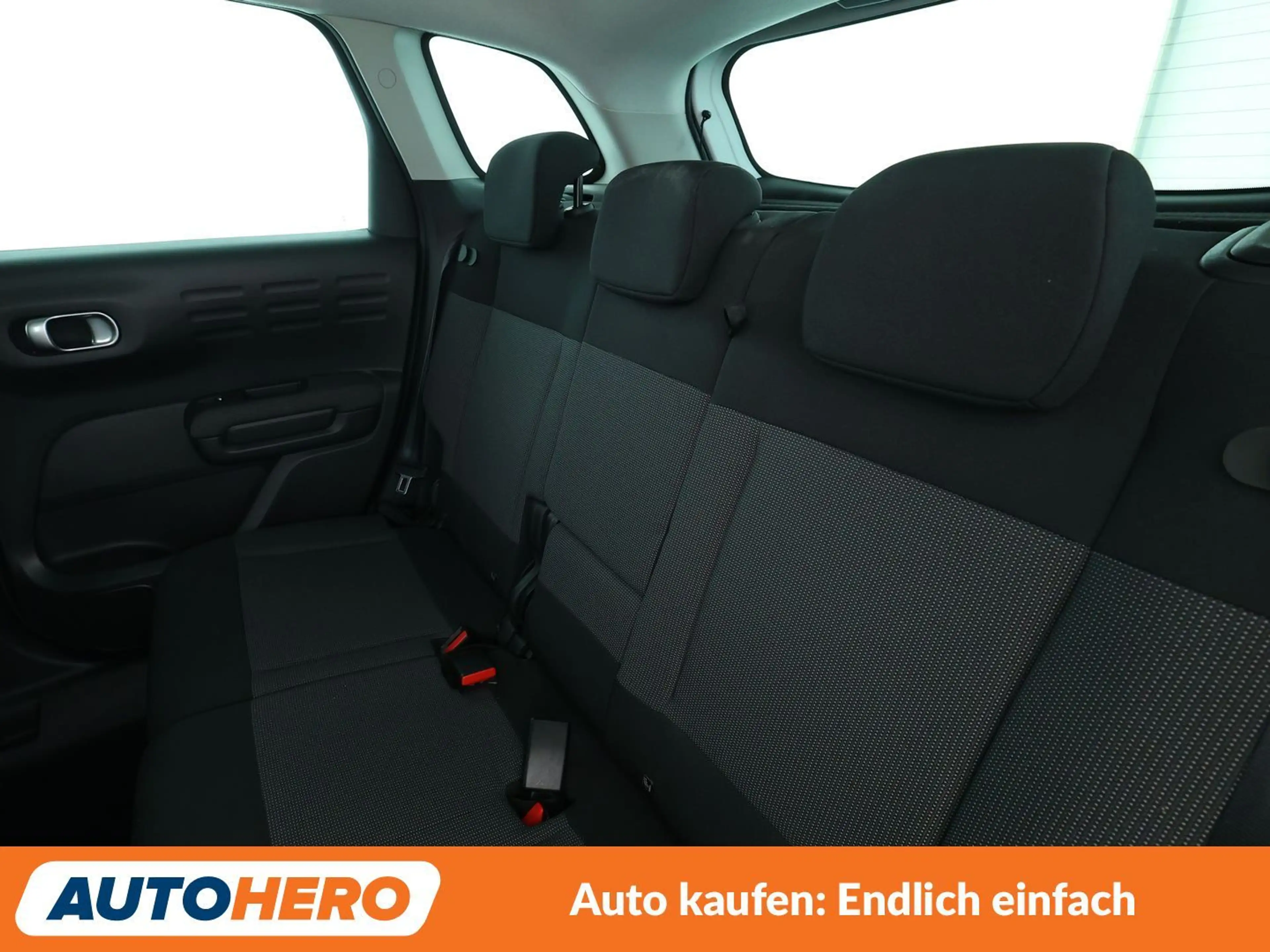 Citroen C3 Aircross 1.2 PureTech Shine *NAVI*PDC*TEMPO*KLIMA* — photo 14