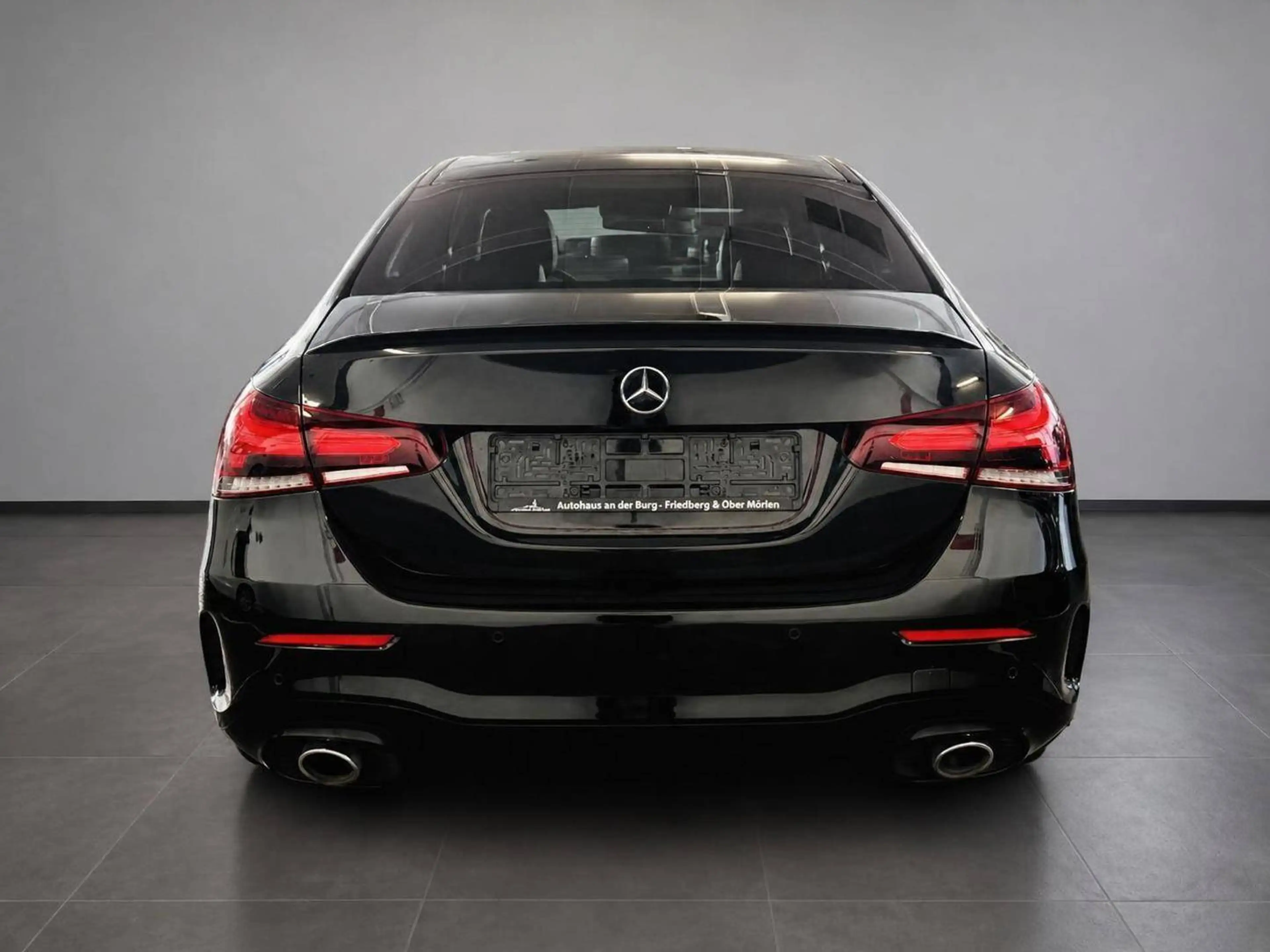 Mercedes-Benz A 35 AMG A 35 AMG Lim. 4Matic//MultiBeam//Pano — photo 5