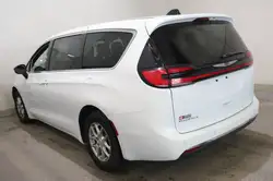 Chrysler Pacifica 2025